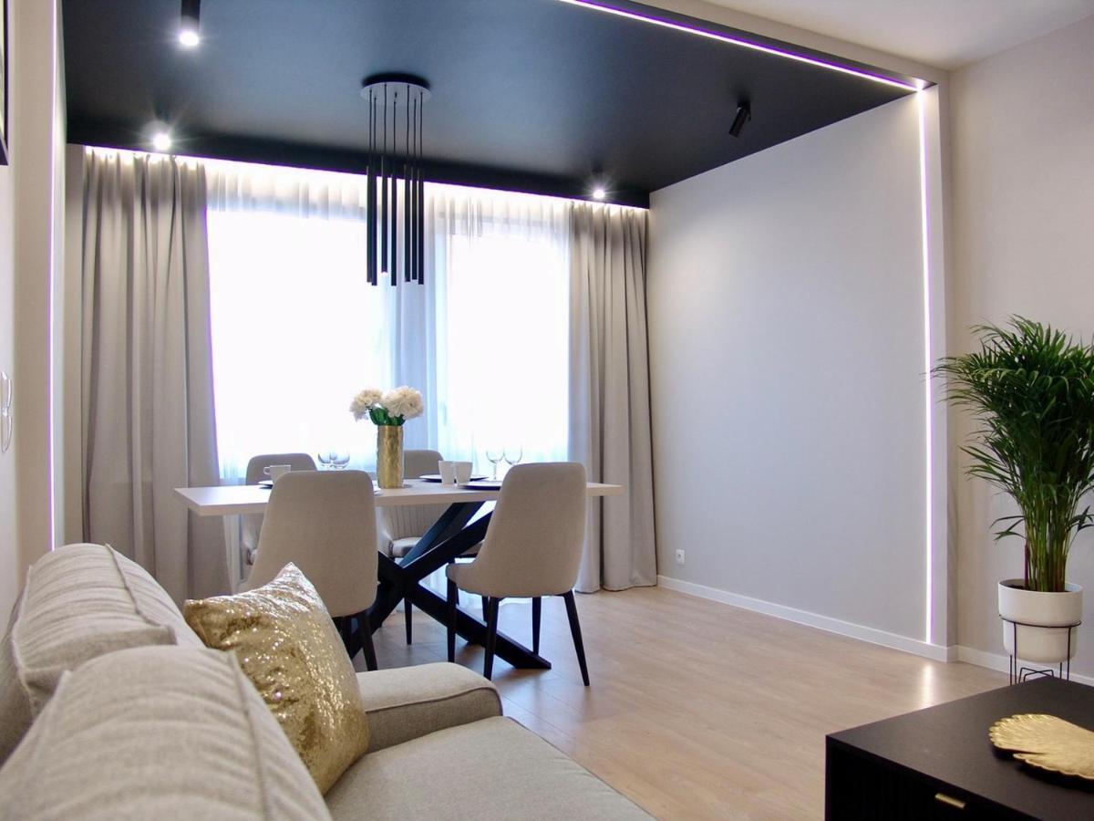 Zb Apartment Beige Piekary Śląskie エクステリア 写真